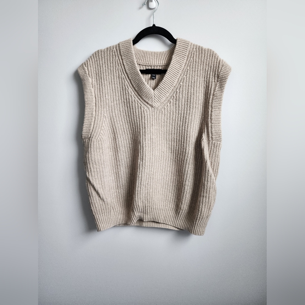 RW&Co. Sweater Vest